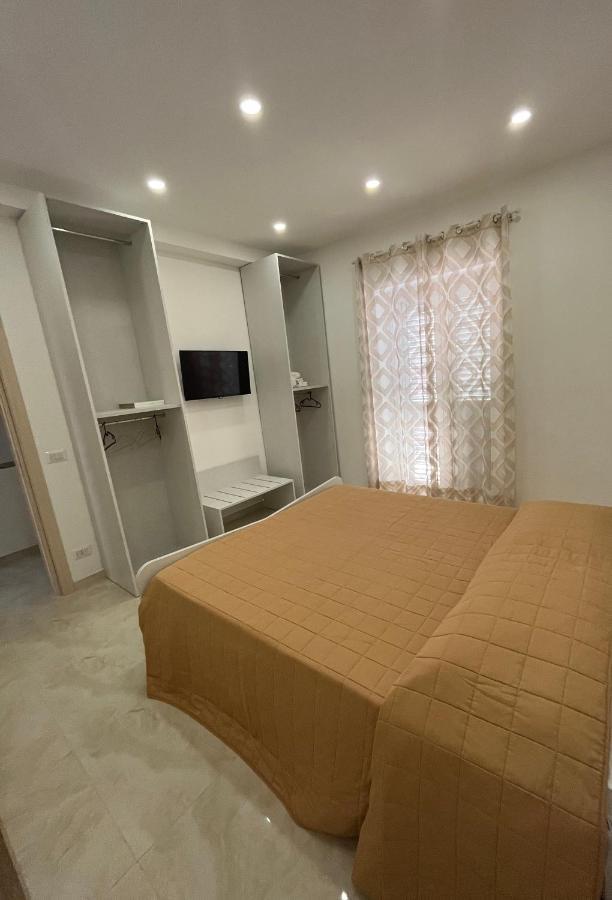 La Ginestra Hotel Giardini Naxos Ngoại thất bức ảnh