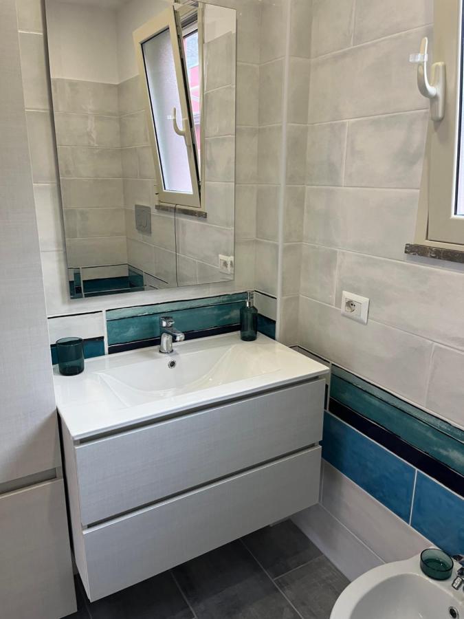 La Ginestra Hotel Giardini Naxos Ngoại thất bức ảnh